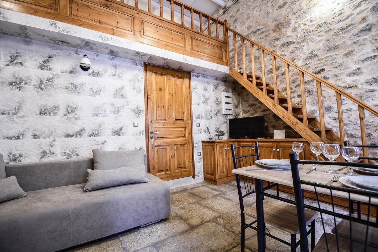 Stone Living Symi Central Apartments Εξωτερικό φωτογραφία