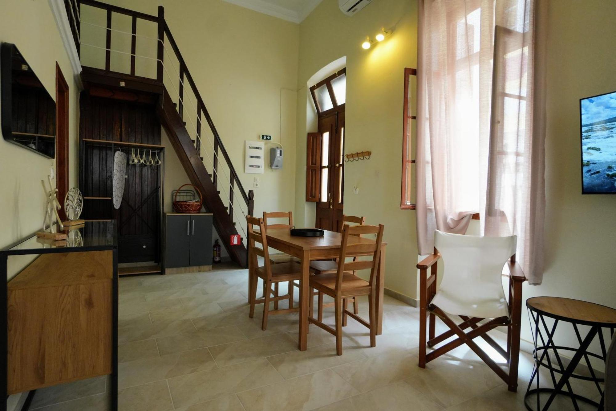 Stone Living Symi Central Apartments Εξωτερικό φωτογραφία